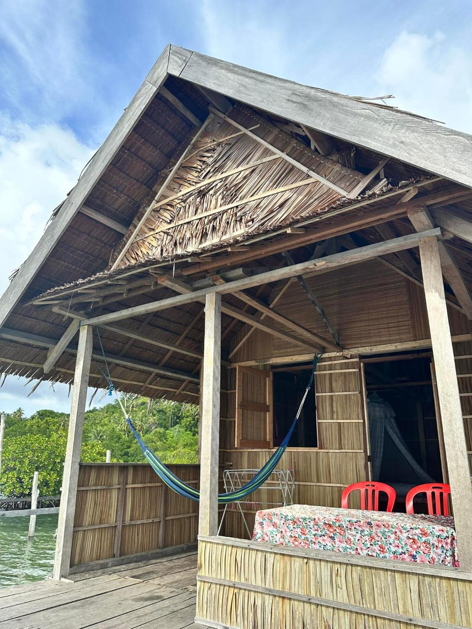 Nyanse Homestay - Raja Ampat Besir Екстериор снимка