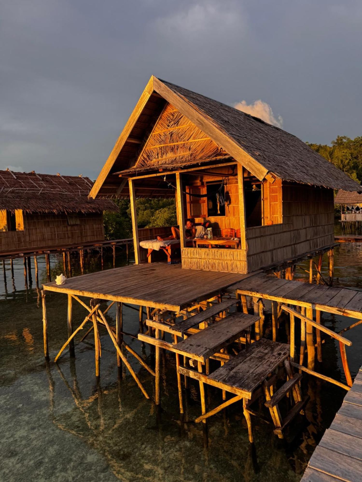Nyanse Homestay - Raja Ampat Besir Екстериор снимка