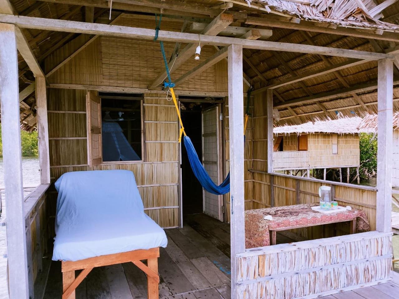 Nyanse Homestay - Raja Ampat Besir Екстериор снимка